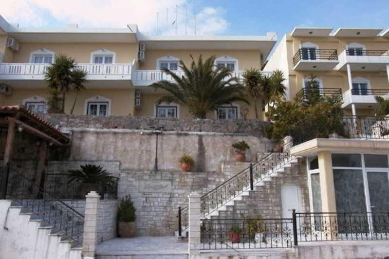 Profilio Apartments Джорджополис Екстериор снимка